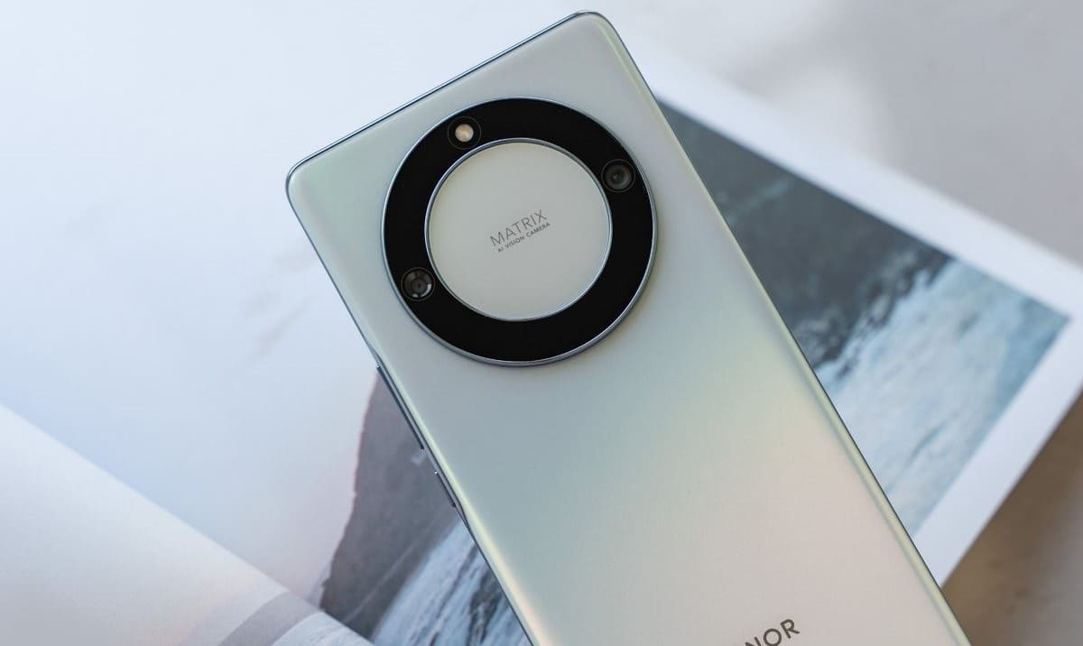 Honorは、1月4日にOLEDディスプレイを搭載したX9aスマートフォンを発表します