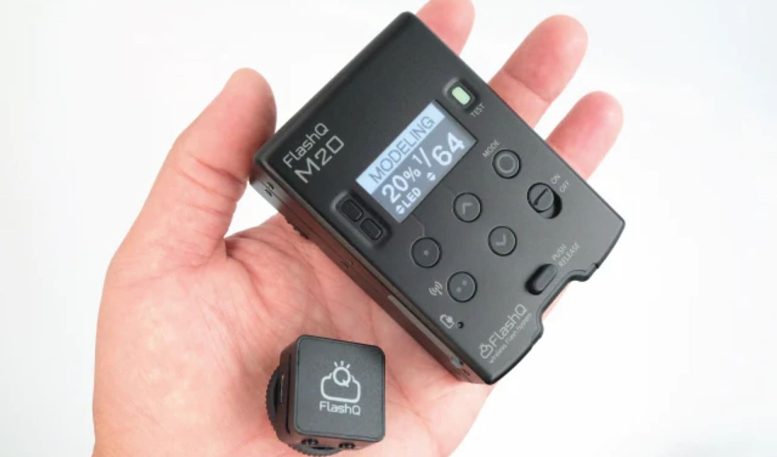 LightPix hat den On-Camera-Blitz FlashQ M20 angekündigt