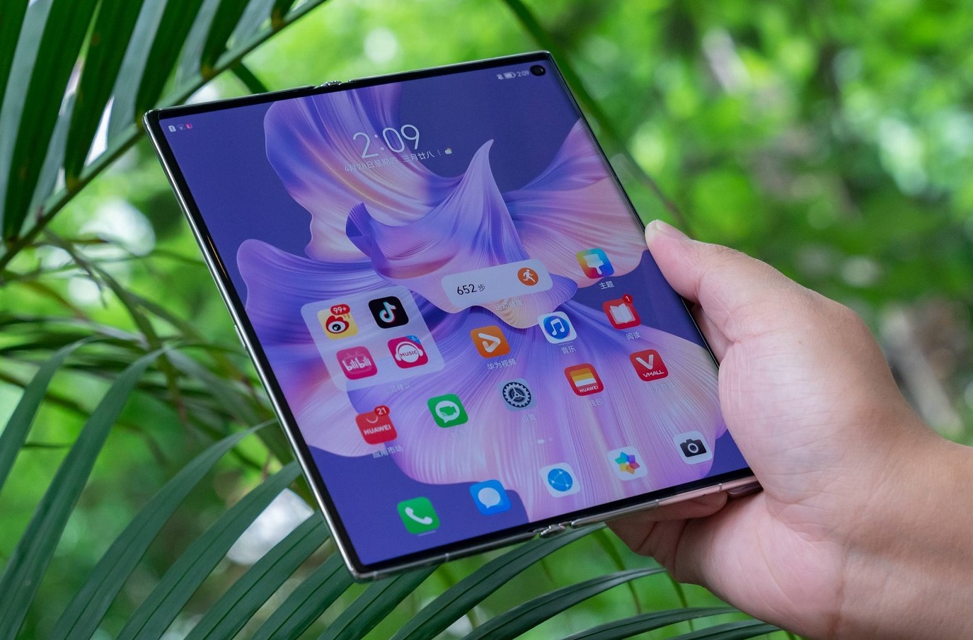 Huawei s'apprête à sortir un smartphone pliable Mate X3 avec Snapdragon 8 Gen 2