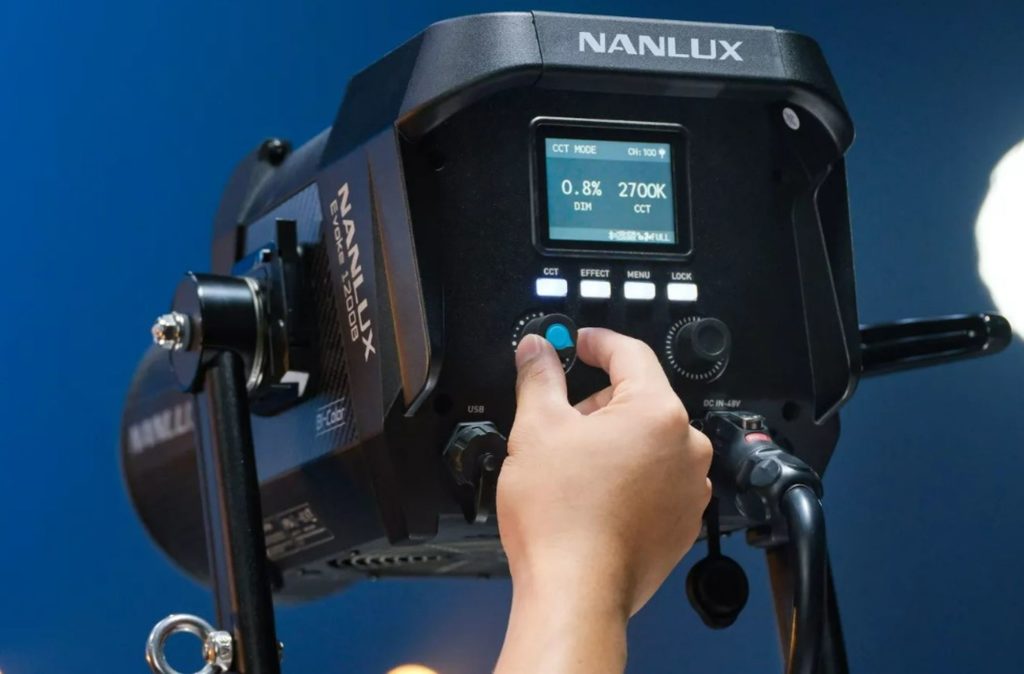 Nanlux kündigt zweifarbiges LED-Licht Evoke 1200B an