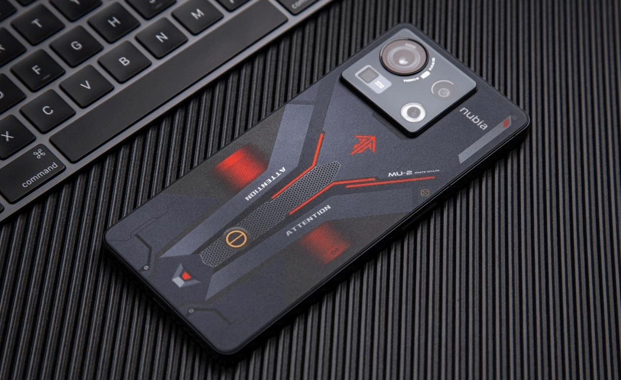 Nubia lançará smartphone Snapdragon 8 Gen 2 Z50 em dezembro