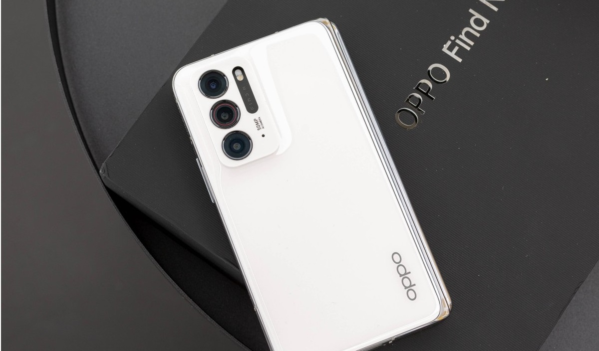 OPPO Find N2 riceverà Snapdragon 8+ Gen 1 e due display E6 AMOLED