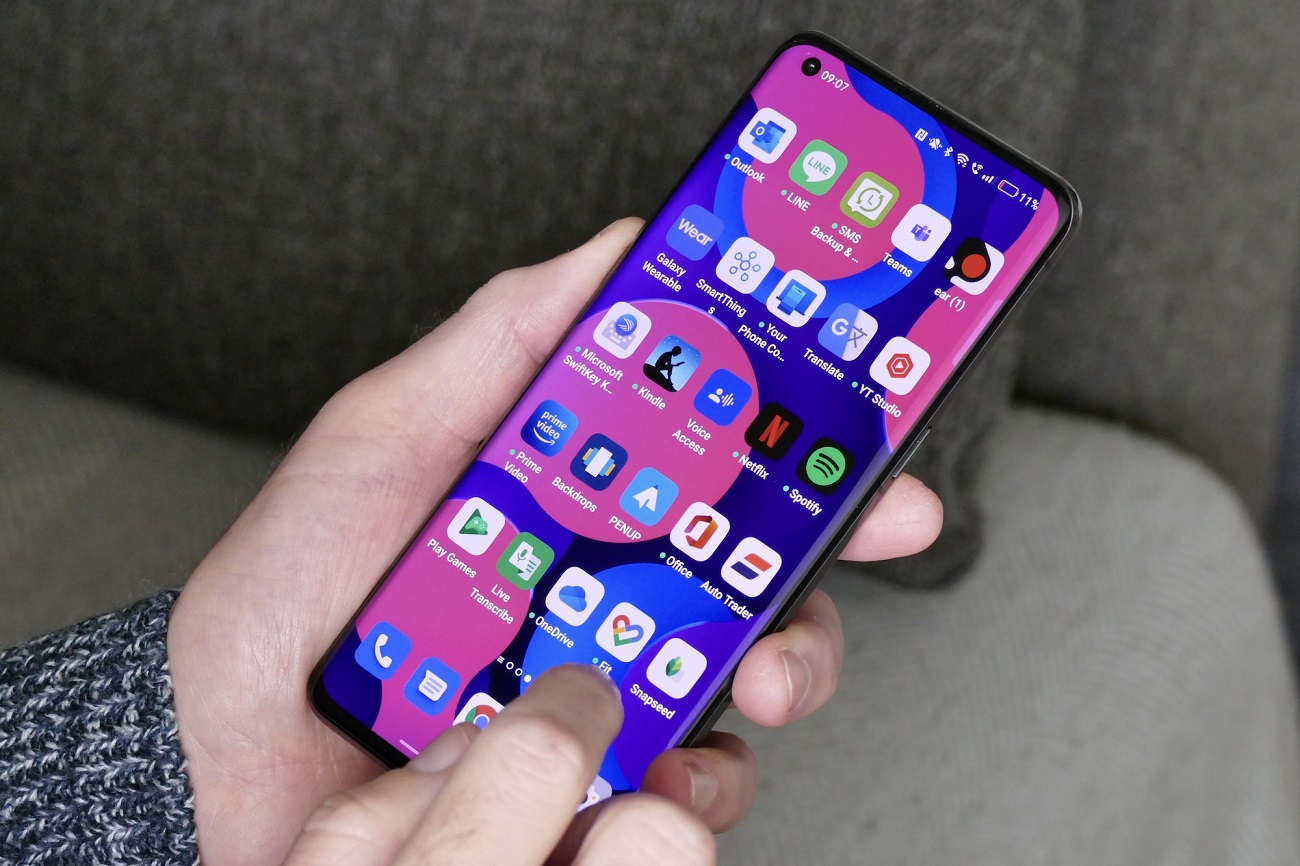 OPPO Find X6 Pro에는 Hasselblad 카메라와 100W 충전이 가능한 5000mAh 배터리가 있습니다.