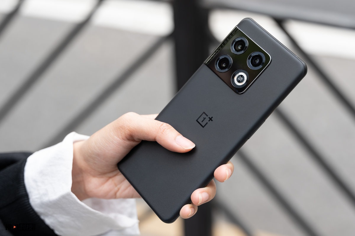 OnePlus 11 terá caixa de cerâmica e processador Qualcomm