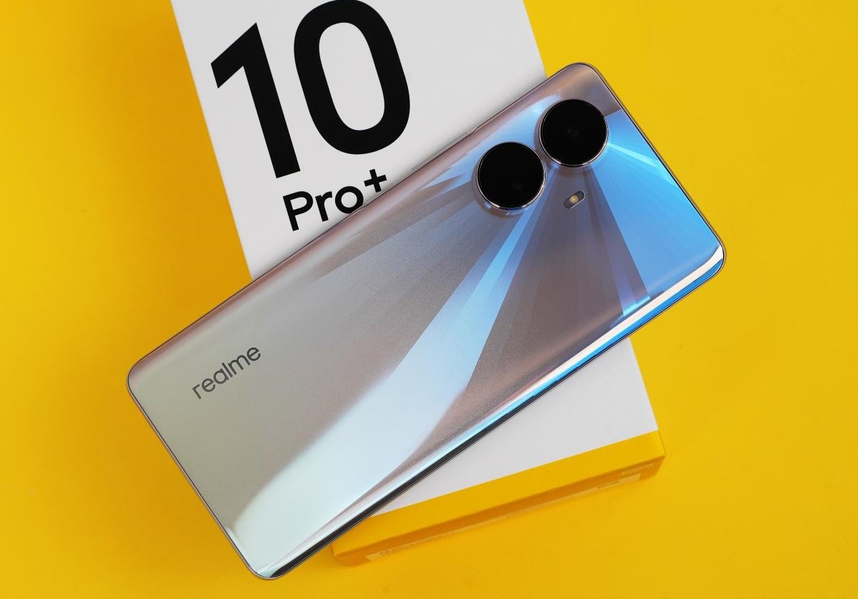 Realme 10 Pro+ 스마트폰, 11월 24일 중국에서 판매 시작