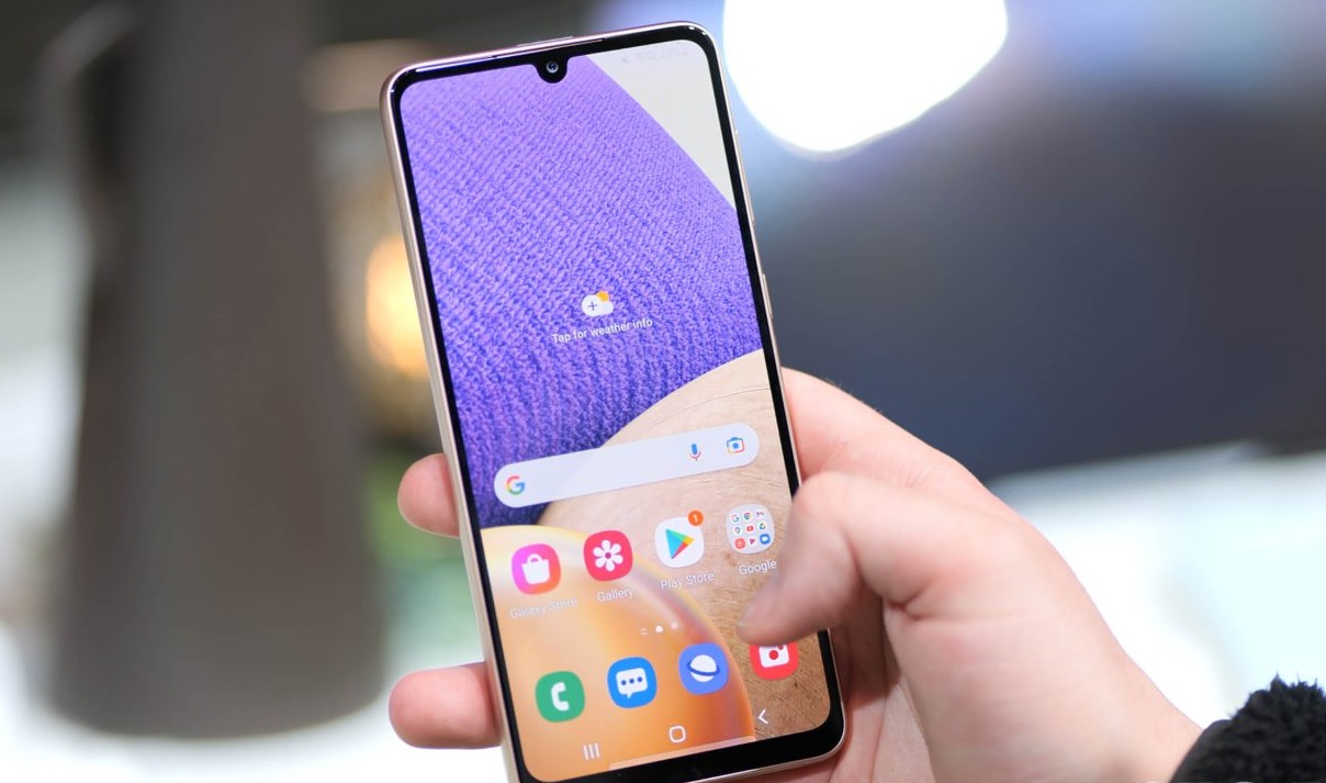 Samsung inicia atualização do smartphone Galaxy A33 5G para Android 13