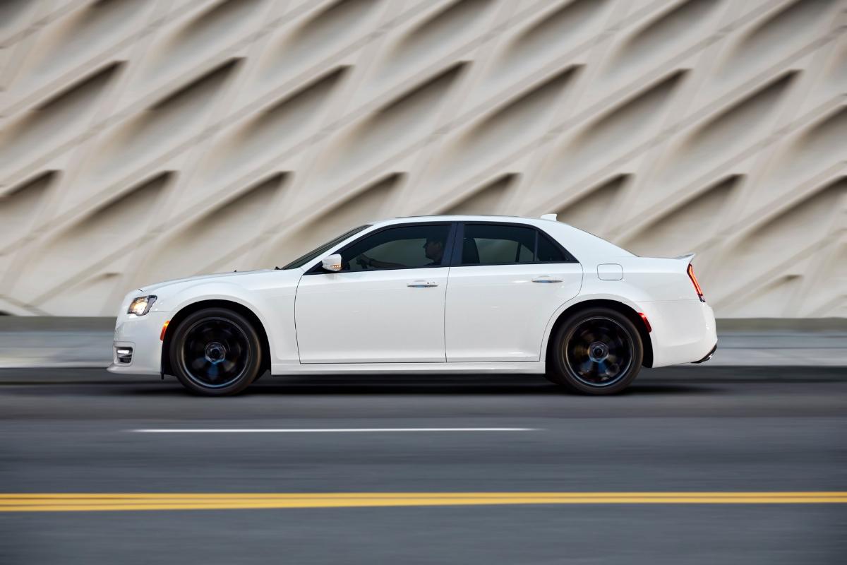 La Chrysler 300 Sedan 2023 reçoit une mystérieuse édition spéciale