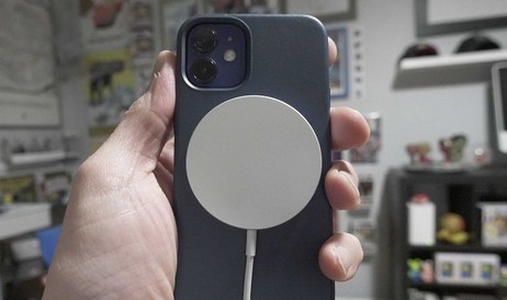 Attenzione: Apple MagSafe interrompe gli impianti cardiaci