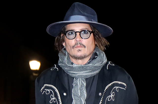 조니 뎁, 25년 만에 영화 감독