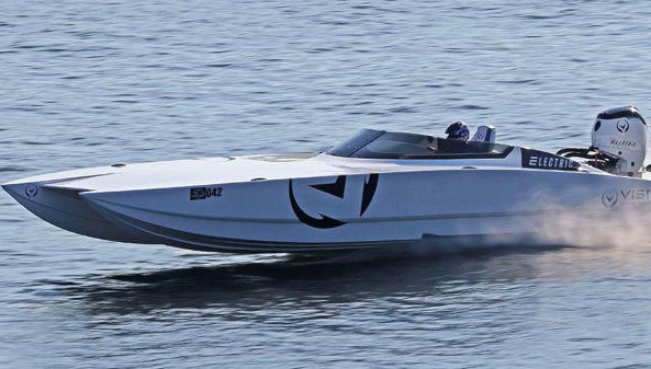 Ein Geschwindigkeitsrekord für den Wassertransport mit elektrischer Traktion wird aufgestellt - 175 km/h
