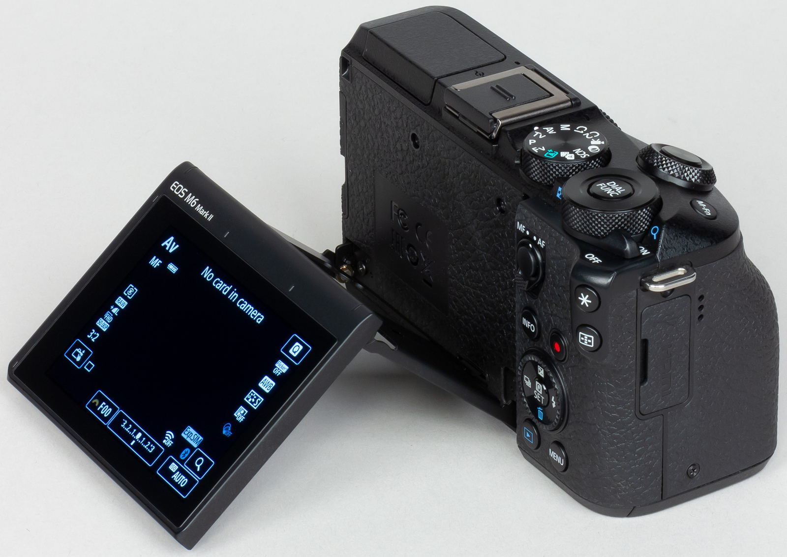 Câmera econômica Canon EOS R50 chegando no início de 2023