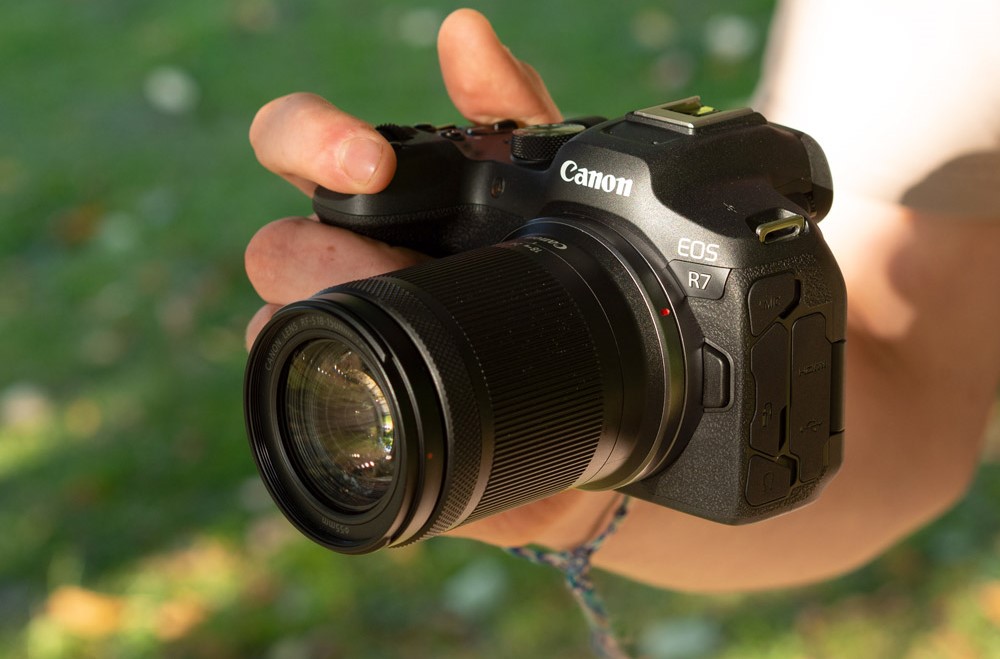 Canon a commencé à augmenter les prix des équipements photographiques