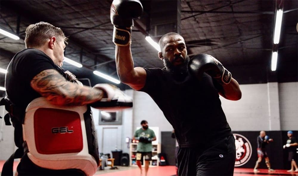 ジョン・ジョーンズがスティーペ・ミオッチとの戦いを発表