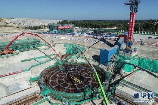 La Chine commence à construire le premier petit réacteur nucléaire modulaire au sol au monde
