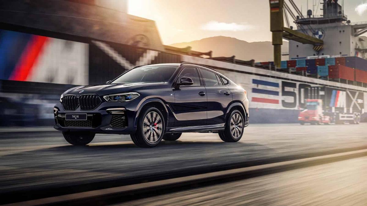 新しいBMW X6 50 Jahre M Editionが特別な装飾で発表されました