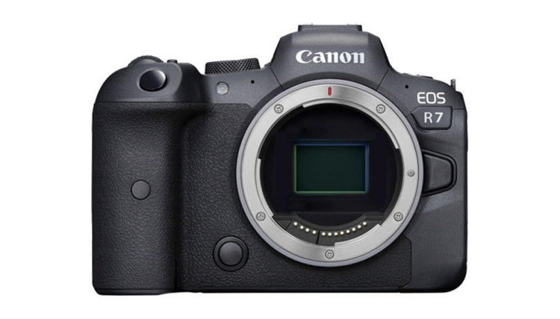 Possíveis especificações da Canon EOS R7