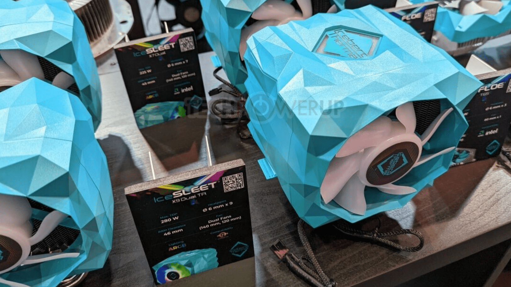 Iceberg Thermal apresentou coolers em torre da série IceSLEET X