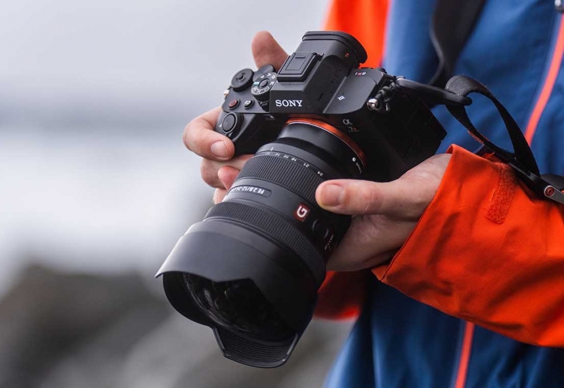 새로운 Sony Alpha 7R V에는 지능형 자동 초점이 장착되어 있습니다.