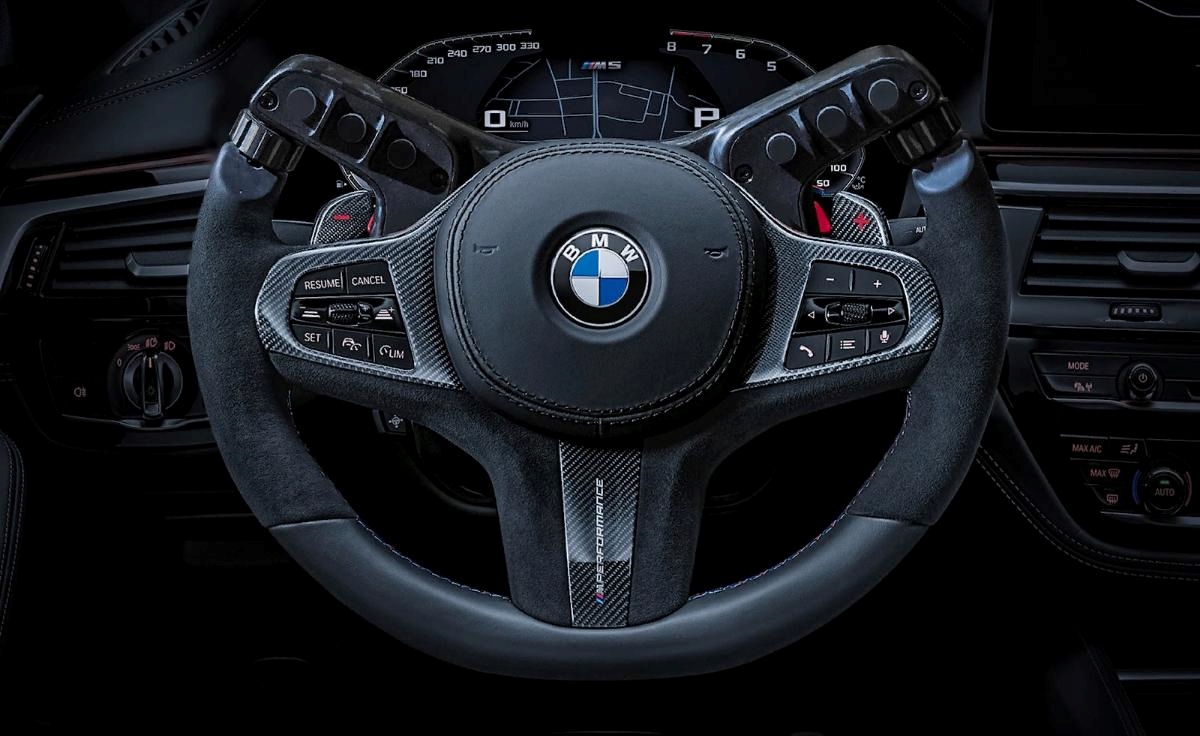 BMW registrou patente para volante dobrável