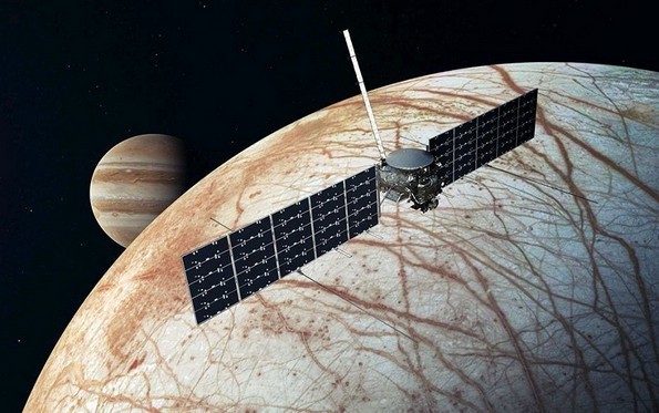 NASAはエウロパクリッパー宇宙船の組み立てを開始します