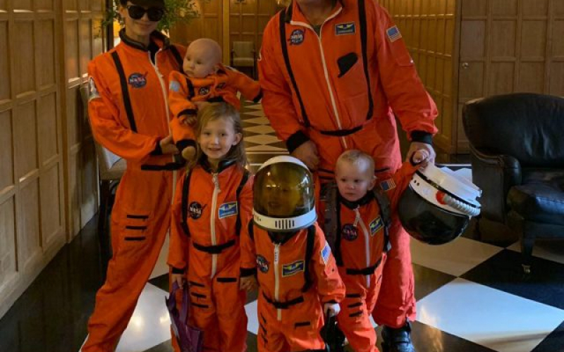 알렉 볼드윈, 여덟 번째 아이의 성별 공개