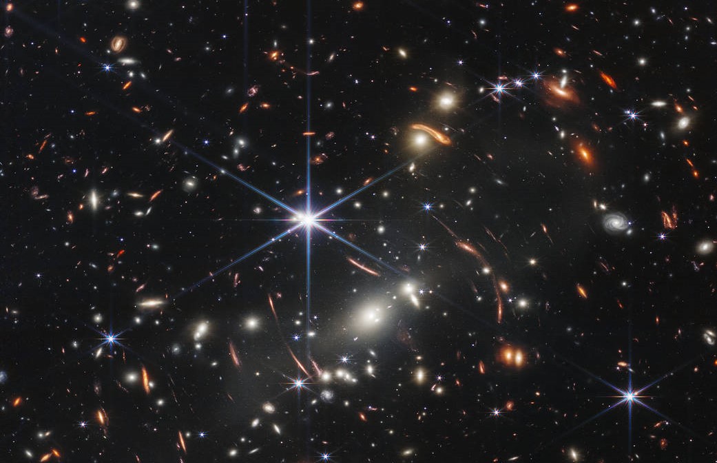 Una galassia chiamata CEERS-93316 potrebbe essere la galassia più lontana dell'universo