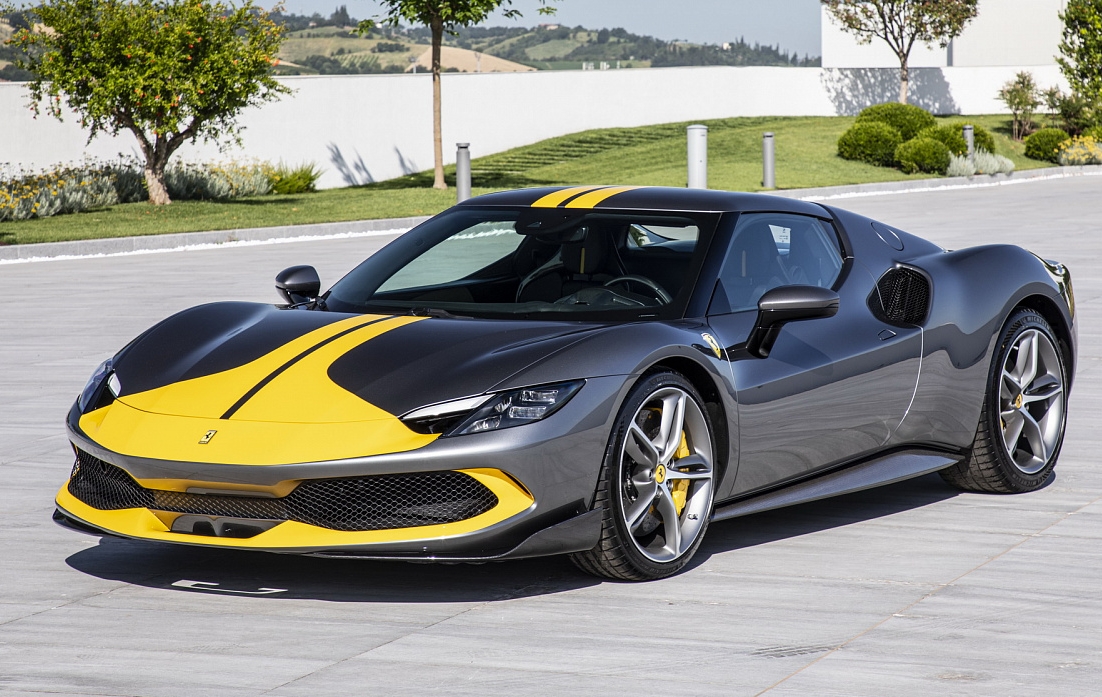 Ferrari constrói linha de produção elétrica e híbrida na fábrica de Maranello