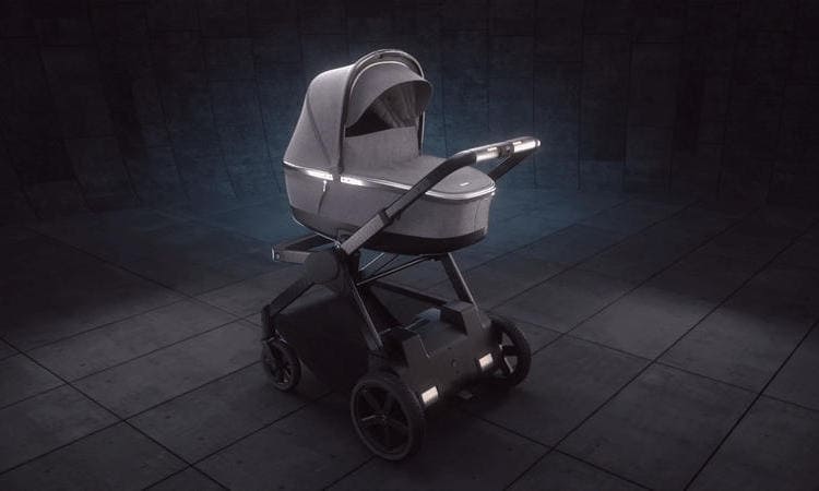 Der GlüxKind Ella Kinderwagen mit Elektromotor wird vorgestellt