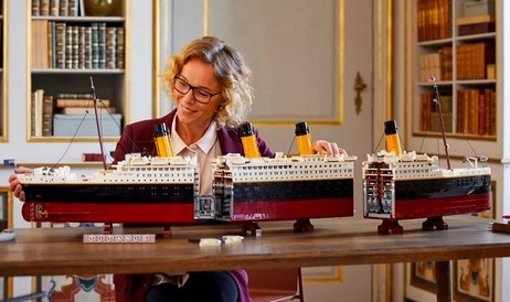 Lego svela il nuovo detentore del record "HMS Titanic" di 9090 pezzi