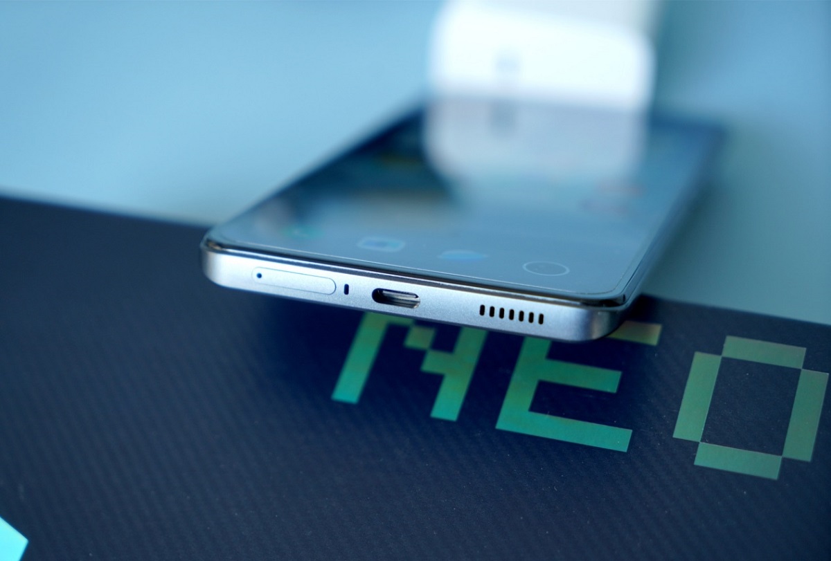 iQOO presenterà lo smartphone Neo 7 SE il 2 dicembre