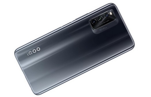 iQOO Neo 5 Vitality Edition dispone di display Snapdragon 870 e 144Hz