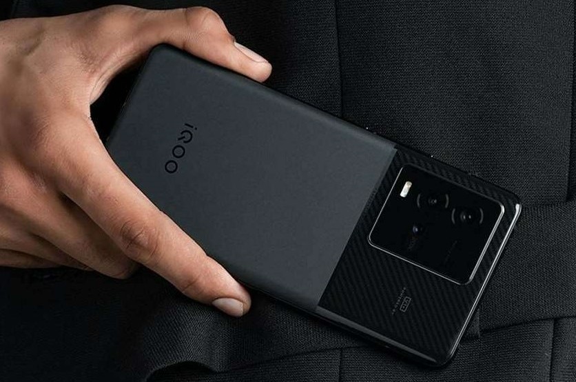 iQOOがSnapdragon 8+ Gen 1 iQOO 9Tスマートフォンを発表