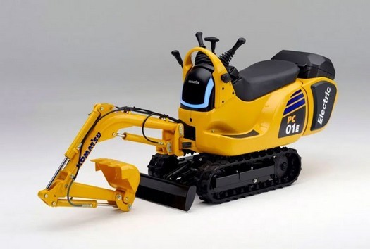 I giocattoli invidieranno: presentato il microescavatore elettrico Komatsu