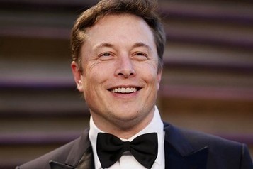 Elon Musk propone di rendere Dogecoin un'opzione di pagamento per Twitter Blue
