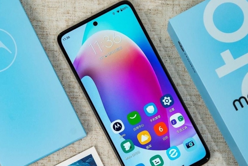 Motorola stellt Moto G71s Smartphone mit 120-Hz-OLED-Display vor