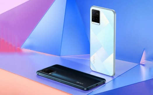 Smartphone Vivo Y21G svelato con scocca da 8 mm