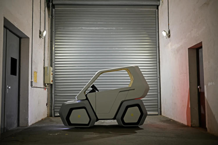 독일에서 전기차 UILA 출시, 부분적으로 3D프린터로 출력