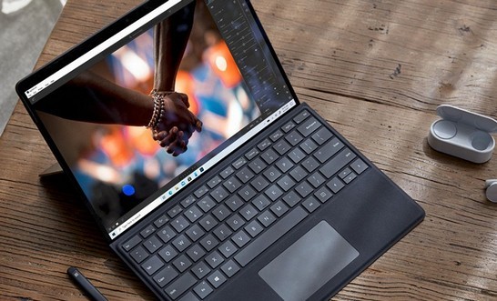 Sortie de la version d'Adobe Photoshop pour les appareils avec Windows 10 pour Arm 64 bits