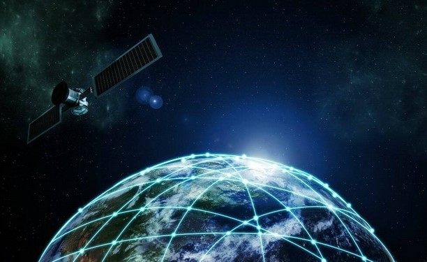 SpaceXはスターリンク衛星インターネットをヨーロッパとアフリカの米軍に提供します