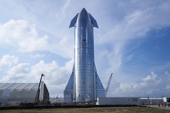 Elon Musk lançará uma nave espacial do Texas ao Havaí pela primeira vez