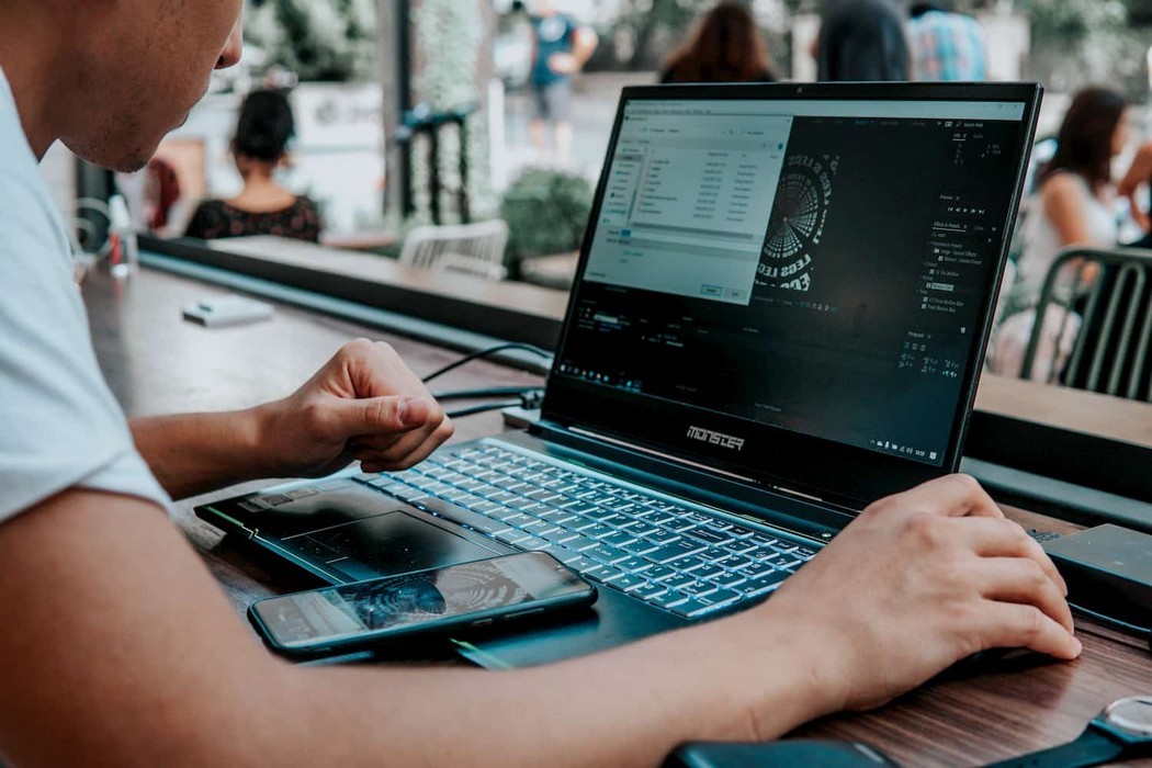 Como baixar o Windows 11 usando o Windows ISO Downloader