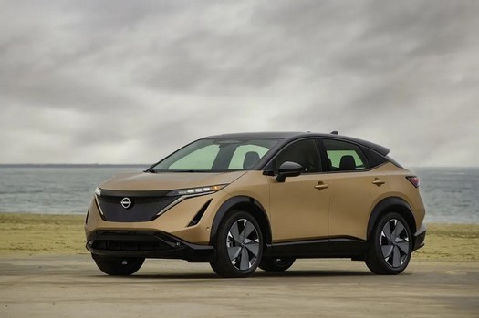 Nissan ha posticipato l'uscita dell'auto elettrica Ariya al 2023, ma ha iniziato ad accettare i preordini per essa al prezzo di 47.125 dolla