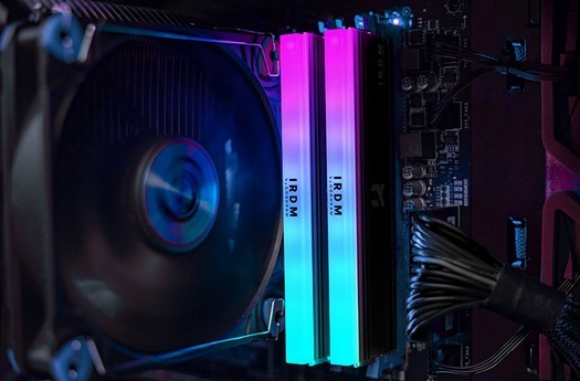 Goodram, 멋진 백라이트 IRDM RGB DDR4 메모리 모듈 출시