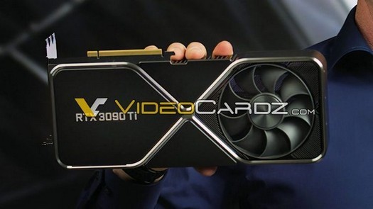 Foto der Flaggschiff-Grafikkarte NVIDIA GeForce RTX 3090 Ti erschien in Kombination mit den Eigenschaften